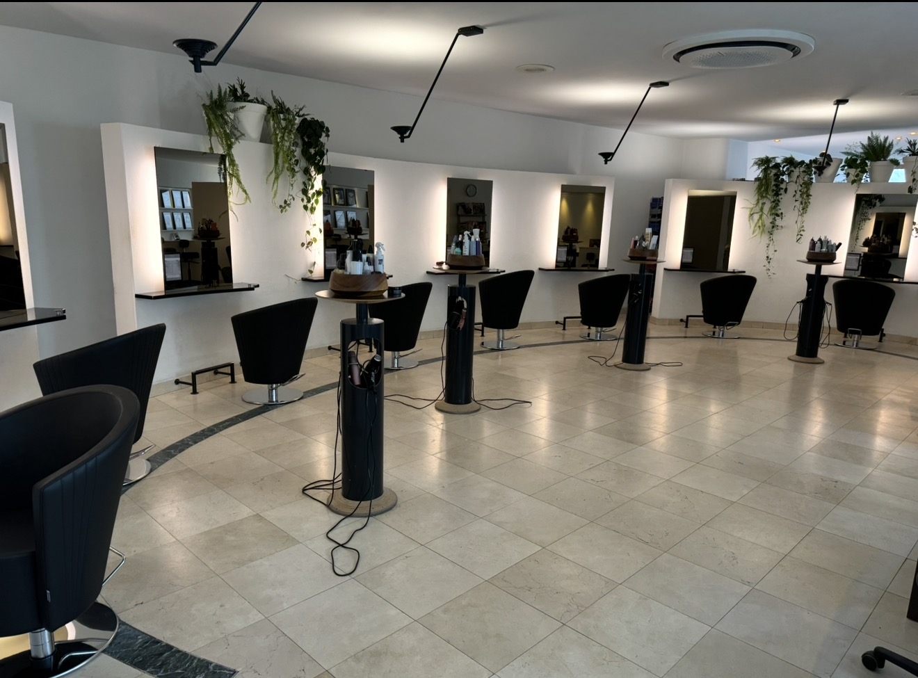 De Bruin en Cho Haie Spa en Lifestyle salon
